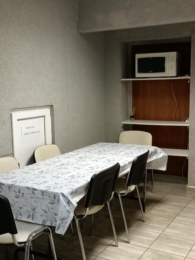 Pokoje Pod Swierkiem Swarzędz 外观 照片