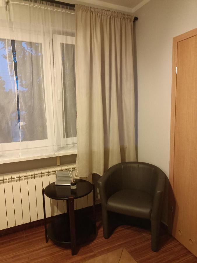 Pokoje Pod Swierkiem Swarzędz 外观 照片